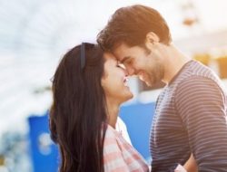 40 Kata-Kata Cinta Romantis, Tulus, dan Menyentuh Hati
