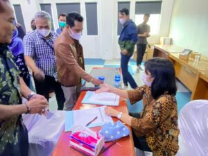 Pegawai Kantor Pelayanan Pajak (KPP) Pratama Tambora Jakarta Gelar Tes Urine