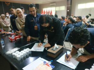 Kementerian Agraria dan Tata Ruang / BPN Laksanakan Tes Urine Bagi ASN di Lingkungannya