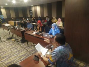 Rapat Reviu SOP di Lingkungan Pemberdayaan Alternatif