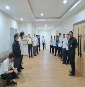 Deteksi Dini melalui Tes Urine Bagi Pegawai KPP Pajak Pratama Jakarta Koja.