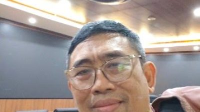 Negeri yang Bertengkar dengan Bayangannya, Oleh: SS Budi Raharjo MM (Pengamat Sosial) Negeri yang Bertengkar dengan Bayangannya, Oleh: SS Budi Raharjo MM (Pengamat Sosial)