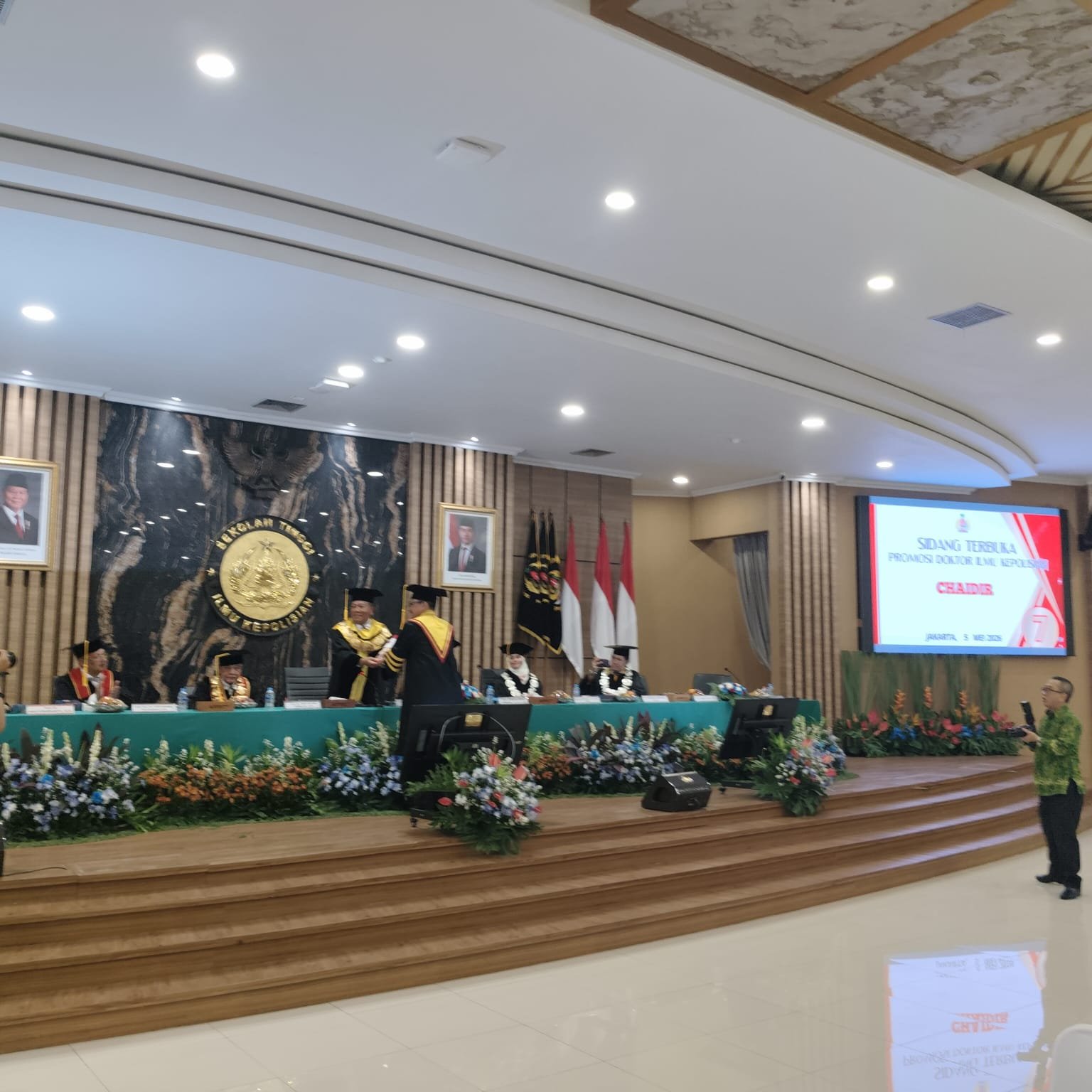 Kerjasama Internasional Kepolisian Antara Indonesia Dengan Malaysia (Nodal Governance) Dalam Penanggulangan Kejahatan Terorganisir Transnasional